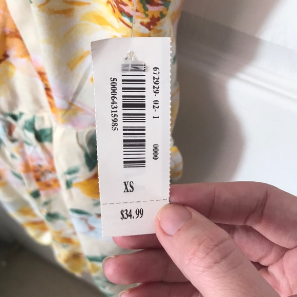 NTW Old Navy Floral Romper - Picture 3 of 3